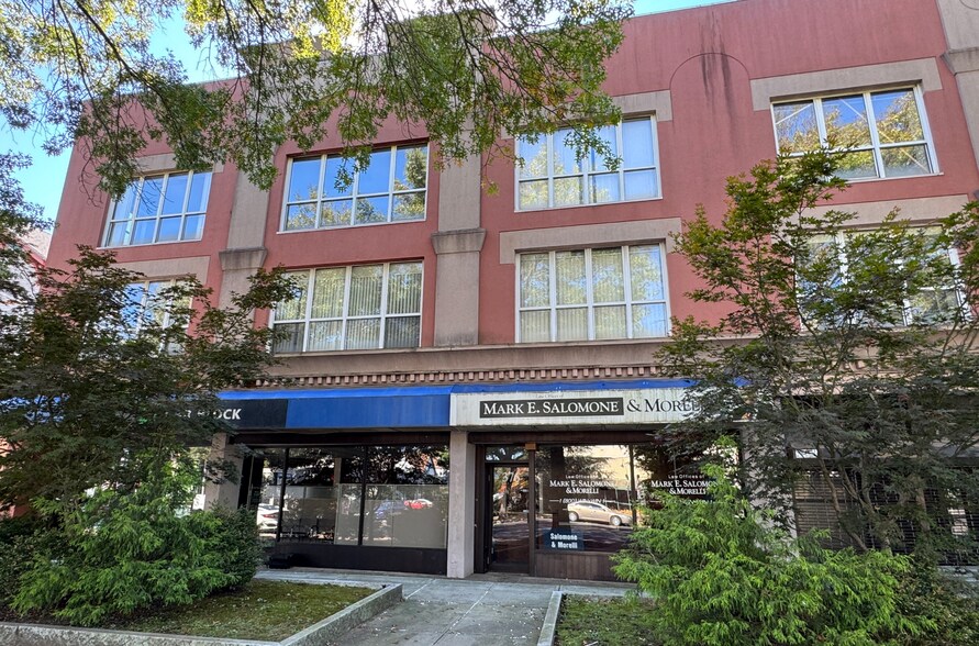 More Photos Of 376-384 Whalley Ave, New Haven Freestanding For Sale
