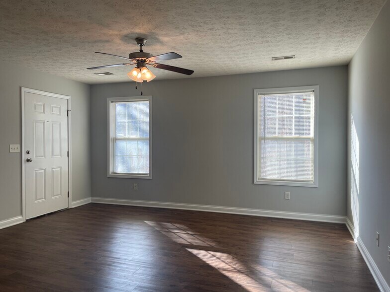 More Photos Of 415 Upper Stone Ave, Bowling Green Apartments For Sale