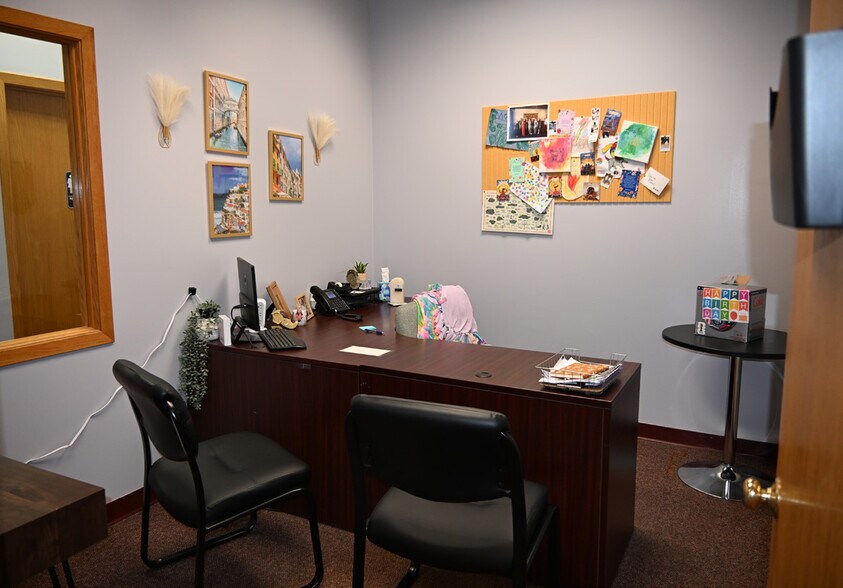 More Photos Of 501-527 Highway 25, Monticello Storefront Retail Office For Lease