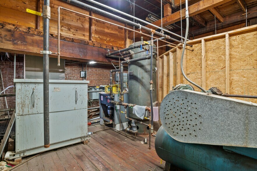 More Photos Of 55 East St, Ware Warehouse For Sale