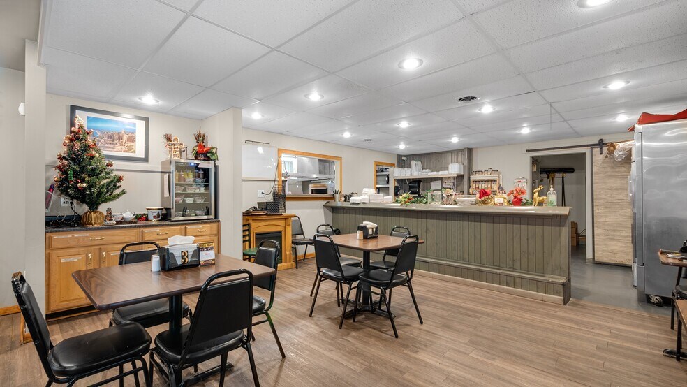 More Photos Of 12227-12229 Seymour Rd, Grass Lake Restaurant For Sale