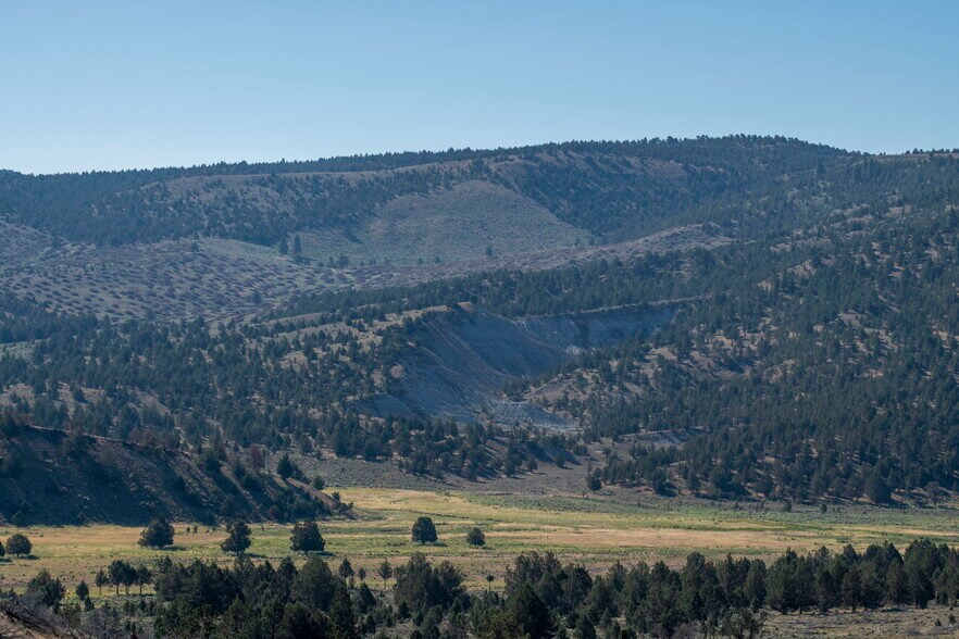 More Photos Of 32611 Tackman Rd, Prineville Land For Sale