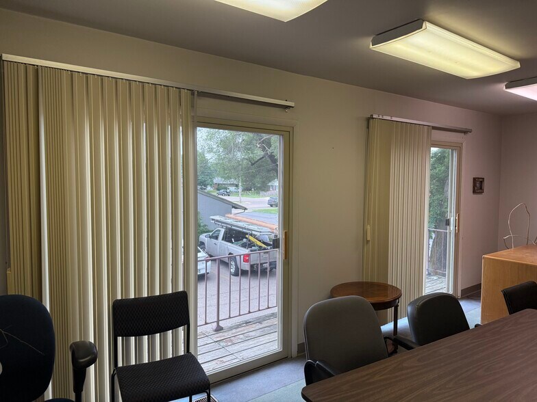 More Photos Of 1059 N Market St, Troy Medical For Sale