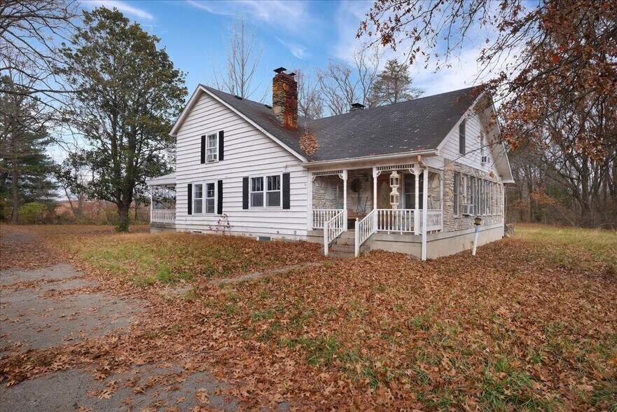 More Photos Of 9512 National Turnpike, Fairdale Land For Sale