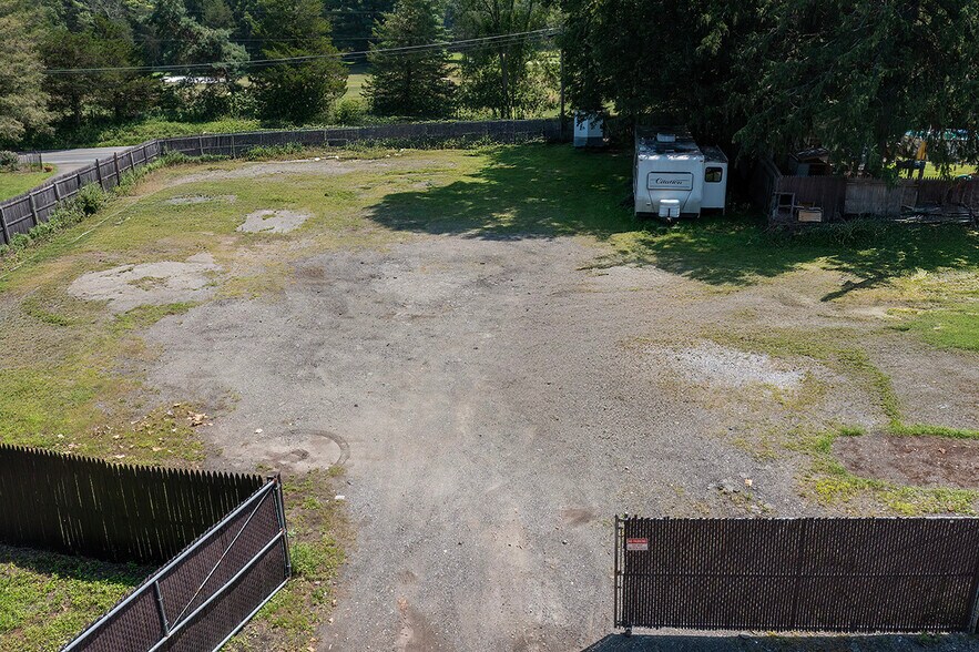 More Photos Of 102 NJ-94 Hwy, Blairstown General Retail For Sale
