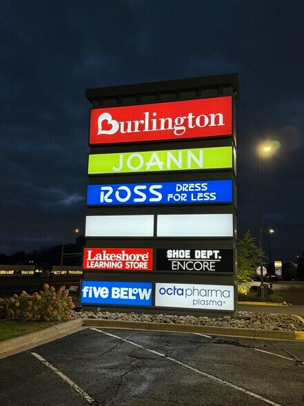 More Photos Of 1715-1749 Beam Ave, Maplewood Unknown For Lease