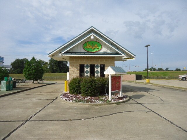 More Photos Of 414 Interchange Dr, Fulton Carwash For Sale