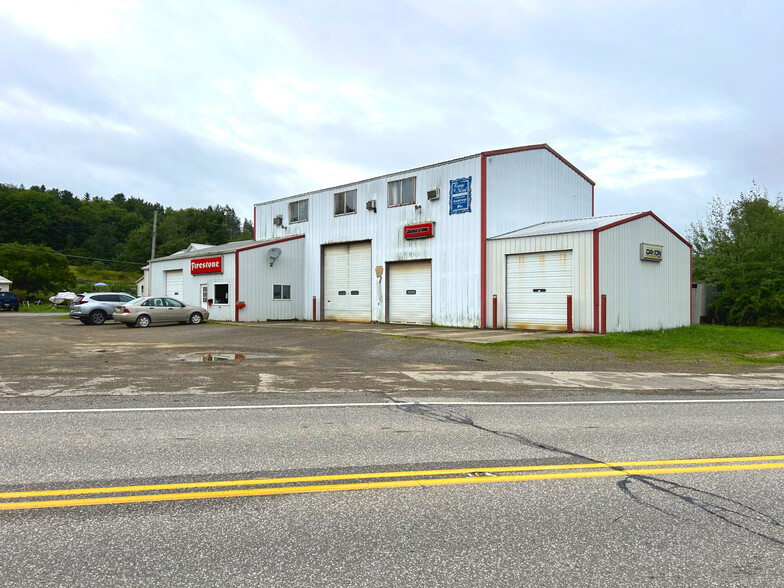 Primary Photo Of 10524 Campbell Rd, Titusville Auto Repair For Sale