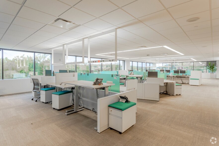 More Photos Of 3 Corporate Dr, Shelton Office For Lease