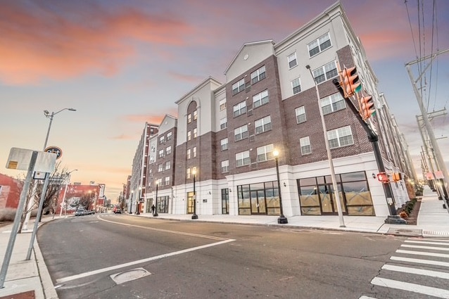 More Photos Of 1269 Main St, Bridgeport Apartments For Sale