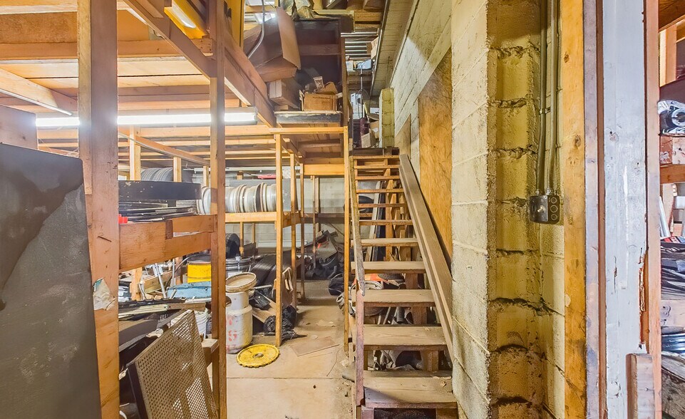 More Photos Of 765 Columbia Blvd, Bloomsburg Auto Repair For Sale