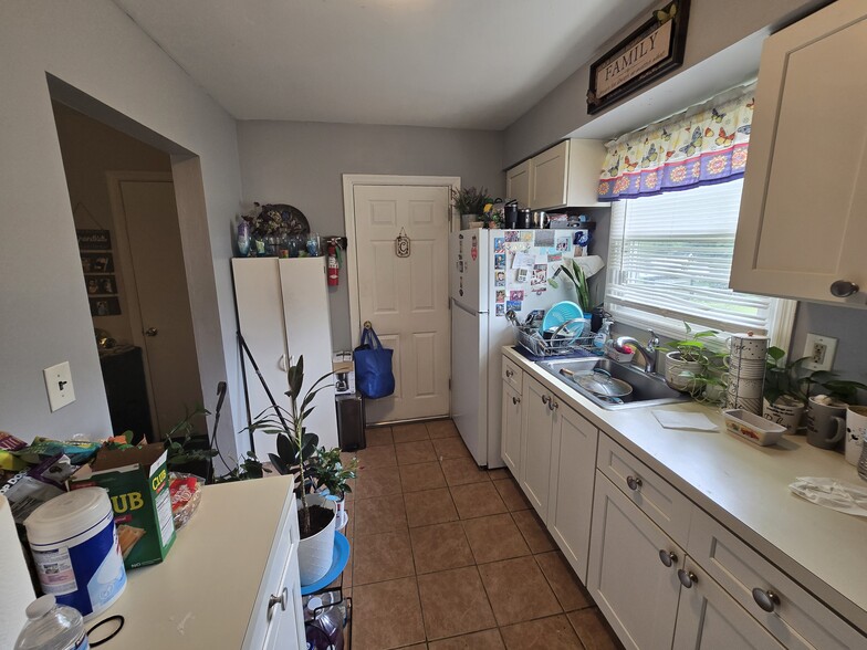 More Photos Of 288 W Clinton St, Dover Apartments For Sale