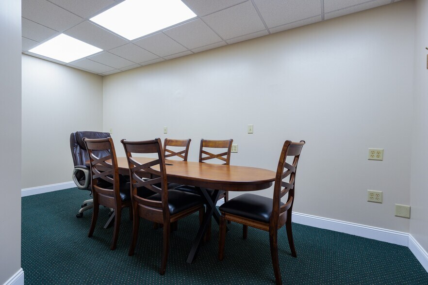 More Photos Of 2660 Us-224, New Haven Office For Sale