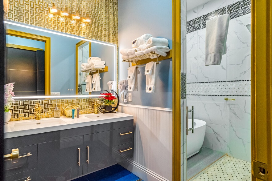 More Photos Of 1021 Fantasy Dr, Davenport Specialty For Sale