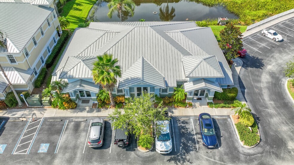 More Photos Of 5601-5605 Marquesas Cir, Sarasota Office For Lease