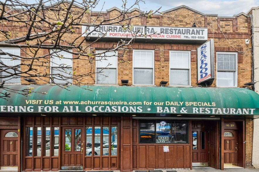 More Photos Of 9529 Sutphin Blvd, Jamaica Restaurant For Sale