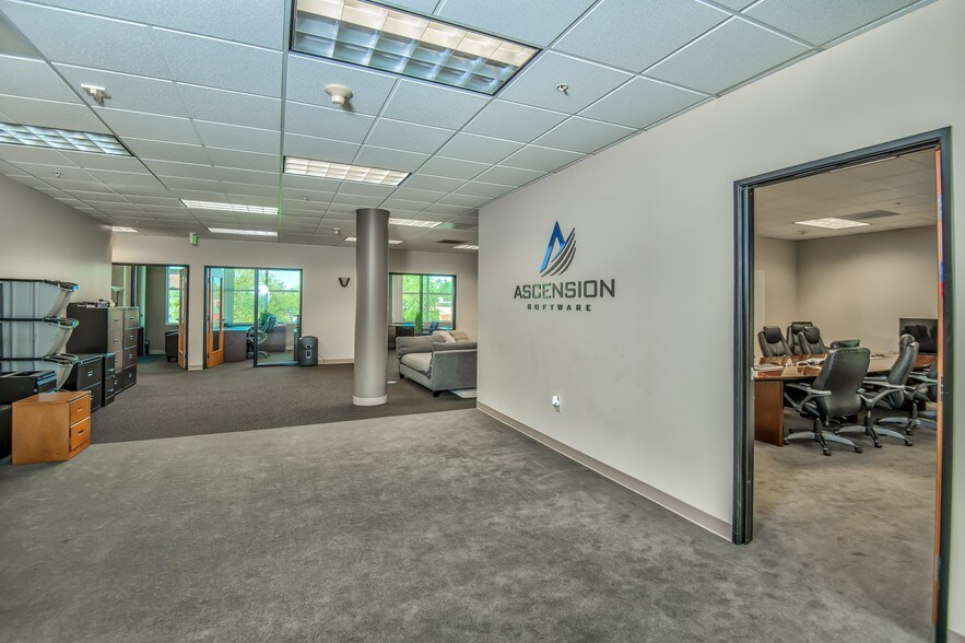 More Photos Of 1406 SE 164th Ave, Vancouver Office For Lease