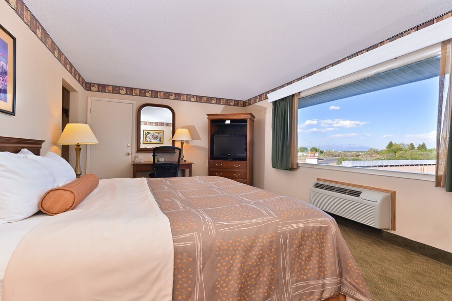 More Photos Of 2830 US Highway 160 W, Monte Vista Hotel For Sale