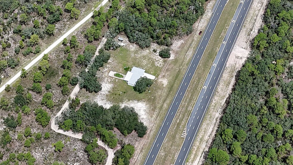 More Photos Of 15451 Commercial Way, Brooksville Office For Sale