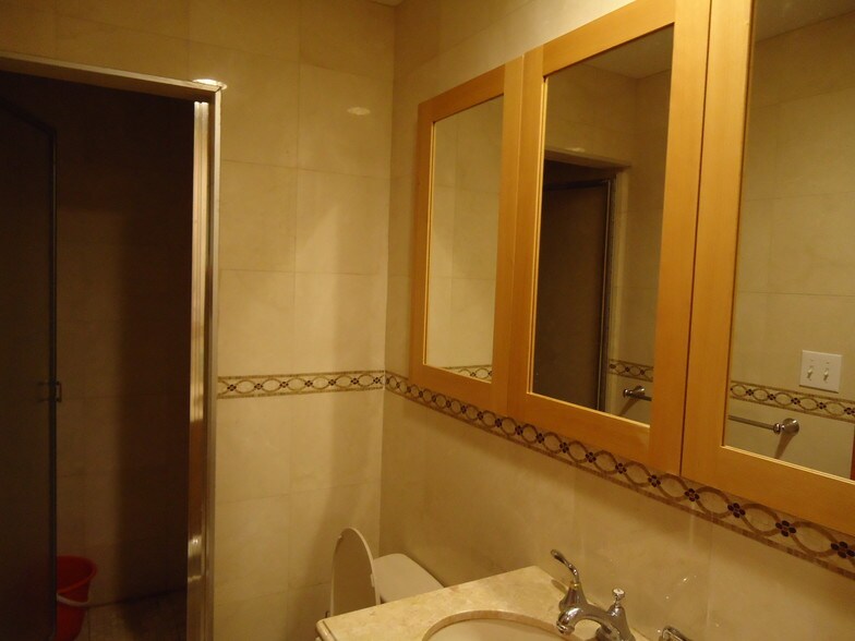 More Photos Of 132-38 &-13244 41st Ave, Flushing Apartments For Sale