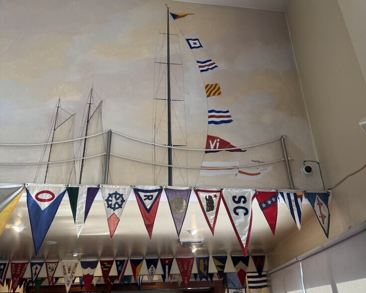 More Photos Of 1555 Bonanza St, Walnut Creek Restaurant For Sale