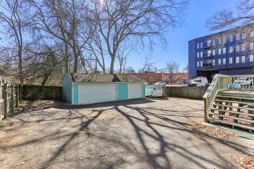 More Photos Of 1259 Metropolitan Ave SE, Atlanta Office For Sale