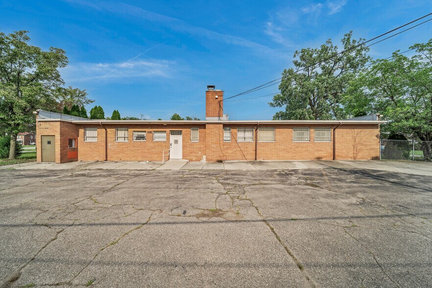 More Photos Of 19711 Greenfield Rd, Detroit Religious Facility For Sale