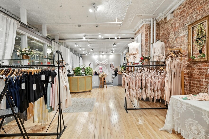 More Photos Of 150 Main St, Northampton Storefront For Lease