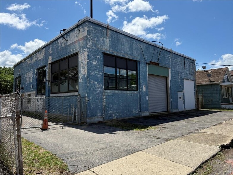 More Photos Of 64 Fillmore Ave, Buffalo Warehouse For Sale
