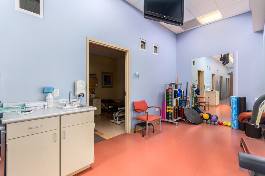More Photos Of 3090 N 3rd Ave, Phoenix Medical For Sale