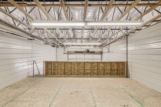 More Photos Of 29320 Industrial Way, Evergreen Self Storage For Sale