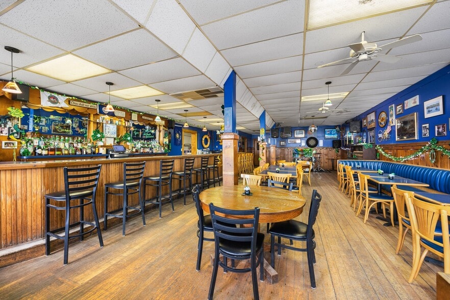 More Photos Of , Beaver Island General Retail For Sale