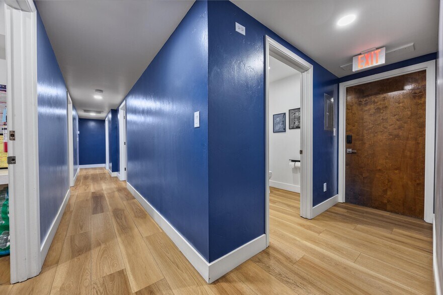 More Photos Of 9831 Rosedale Hwy, Bakersfield Office For Sale