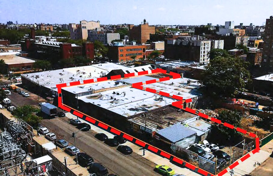 Primary Photo Of 3817 23rd St, Long Island City Warehouse For Sale