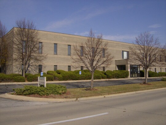 More Photos Of 1752 Windsor Rd, Loves Park Office For Lease