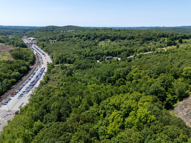 More Photos Of 4-10 Independent Way, Brewster Village Land For Sale