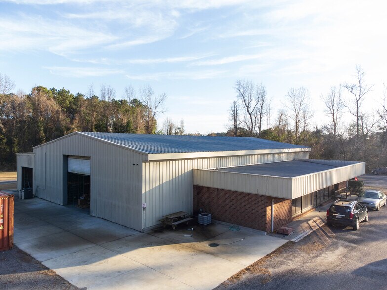 More Photos Of 12087 Joe Brown Hwy S, Tabor City Warehouse For Sale