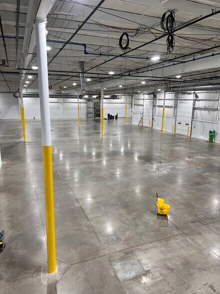 More Photos Of 941-953 Esther Ln, Murfreesboro Warehouse For Lease