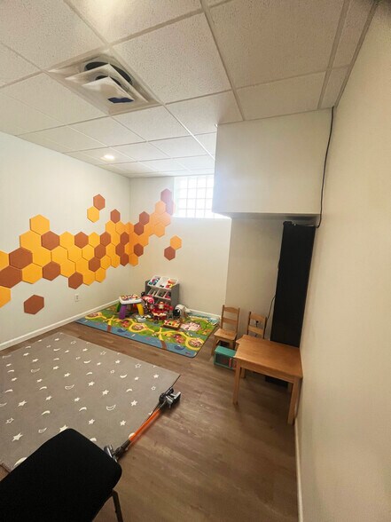 More Photos Of 97 Lucid Dr, Cheektowaga Religious Facility For Sale