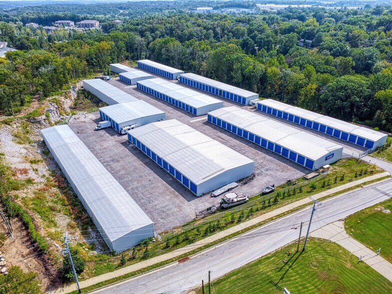 More Photos Of 1360 Pleasant Hill Rd, Nashville Self Storage For Lease