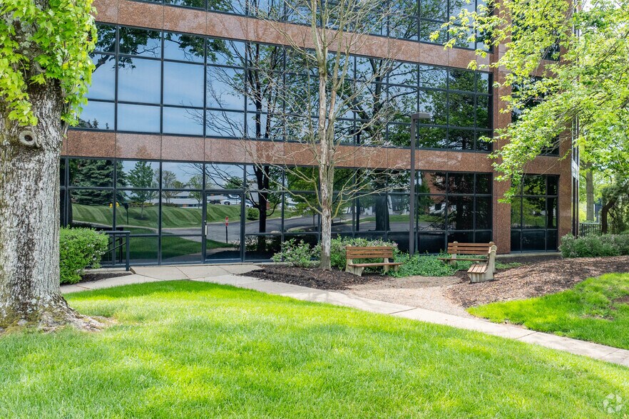 More Photos Of 30 Merchant St, Cincinnati Office For Lease