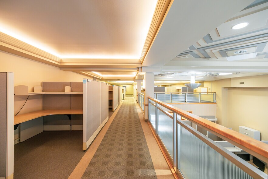 More Photos Of 1315 Cornwall Ave, Bellingham Office For Lease