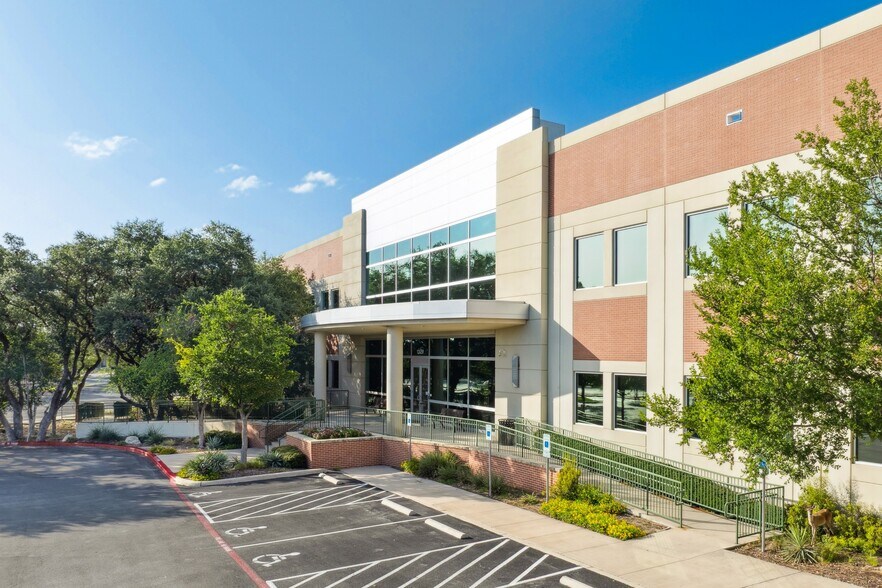 Primary Photo Of 12459 Network Blvd, San Antonio Office For Lease