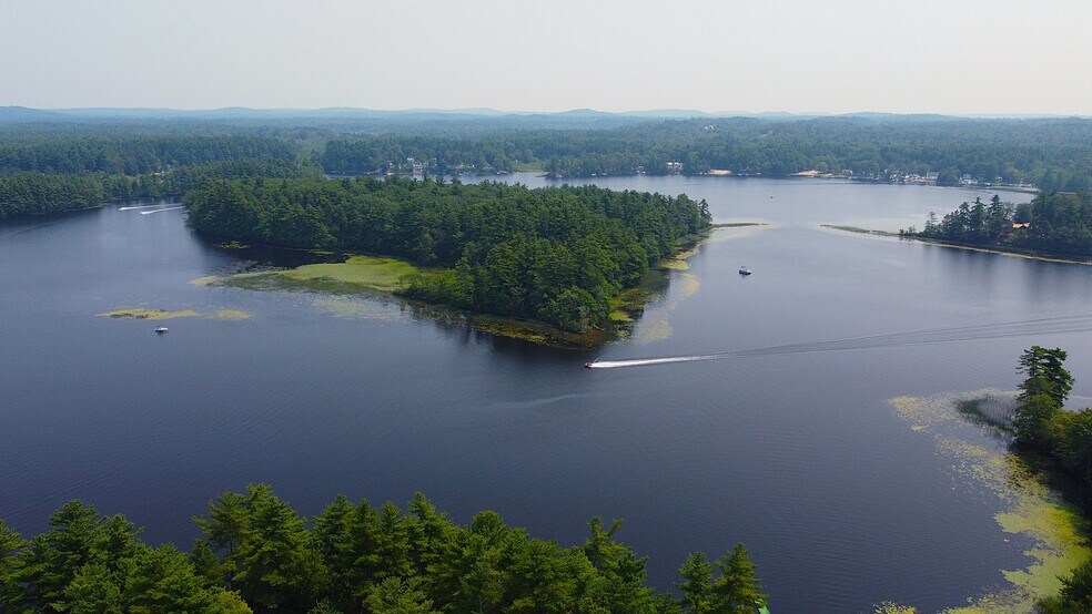 More Photos Of 12 W Shore Park Rd, Kingston Specialty For Sale