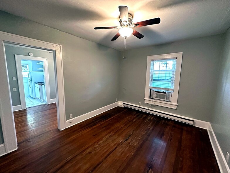More Photos Of 619 Kirkwood Ter N, Saint Petersburg Apartments For Sale