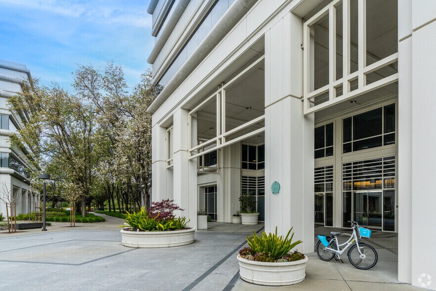 More Photos Of 12677 Alcosta Blvd, San Ramon Medical For Lease