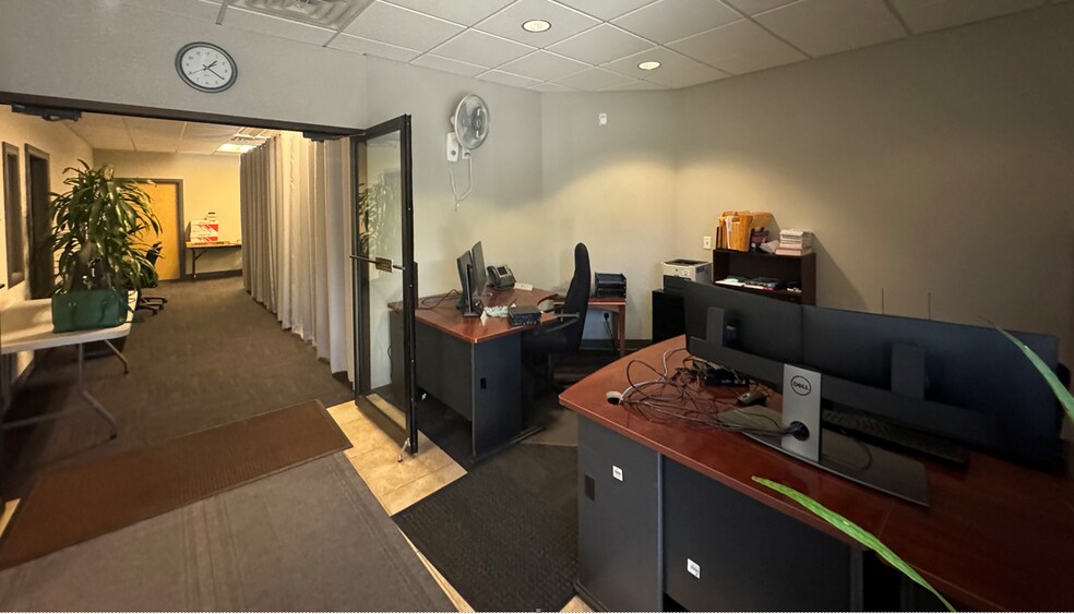 More Photos Of 1688 W 820 N, Provo Office For Sale