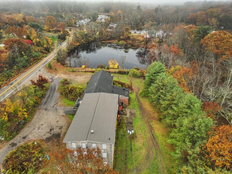 More Photos Of 45 Old Flat River, Coventry Manufacturing For Sale