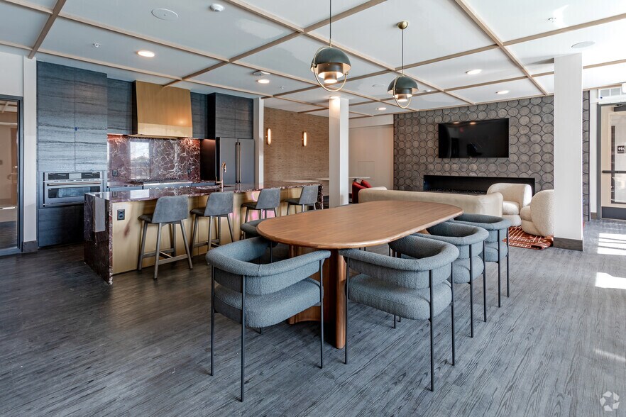 More Photos Of 8594 Excelsior Blvd, Hopkins Apartments For Lease