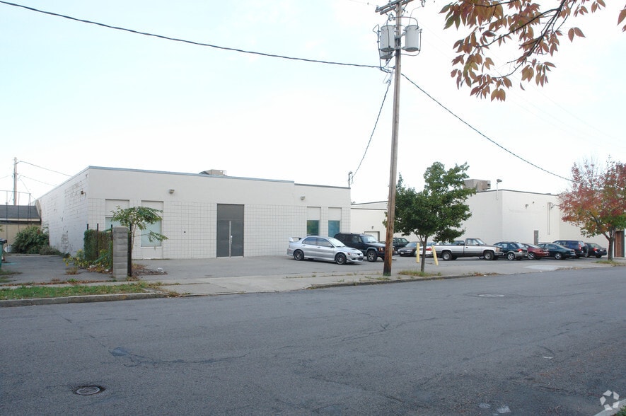 More Photos Of 235-257 Ormond St, Rochester Manufacturing For Sale